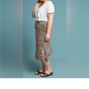 Anthropologie Cheetah Print Midi Skirt Size 8